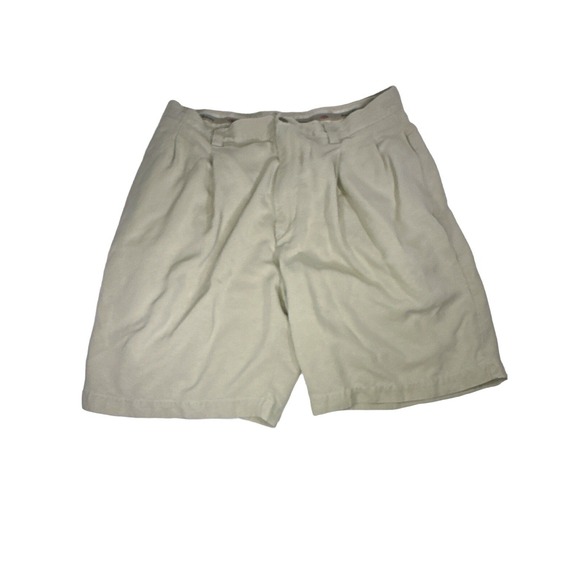 Tommy Bahama Other - Tommy Bahama Men's 100% Silk Beige Pleated Shorts Size 34 Machine Washable*STAIN